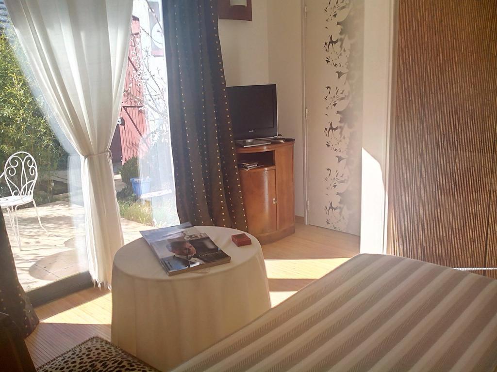 Masdani Otel Chorges Dış mekan fotoğraf