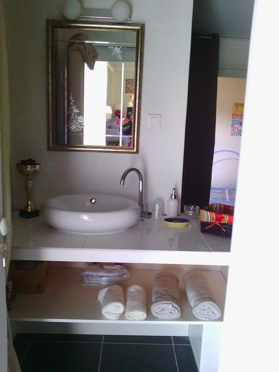 Masdani Otel Chorges Oda fotoğraf