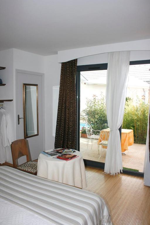 Masdani Otel Chorges Oda fotoğraf