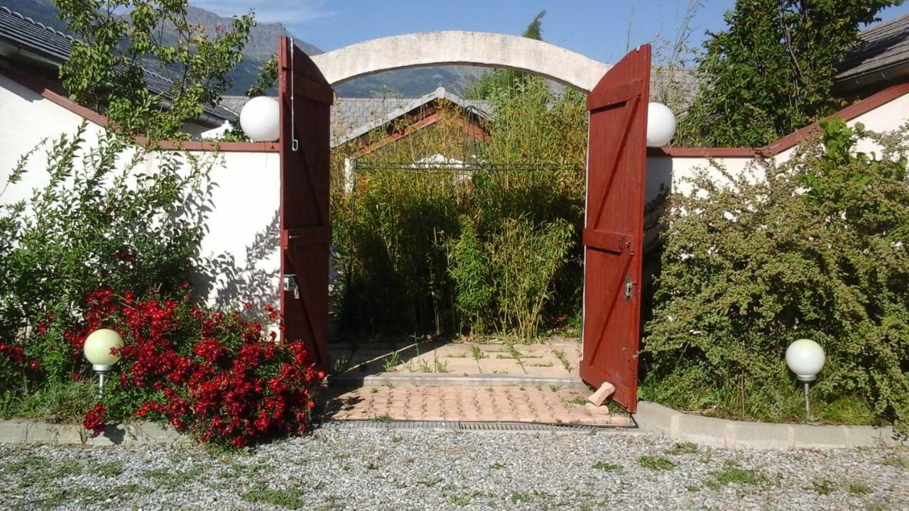 Masdani Otel Chorges Dış mekan fotoğraf
